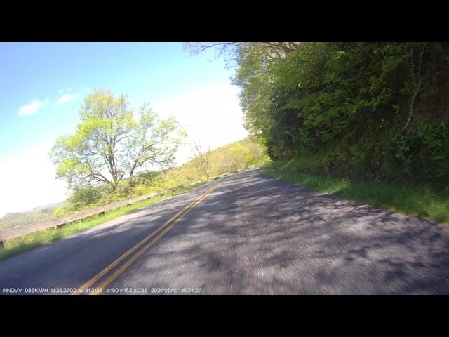 Blue-Ridge-Parkway-on-the-Speed-Triple-RS.-Recorded-on-INNOVV-K5-Motorcycle-Dashcam